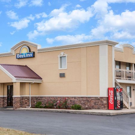Days Inn By Wyndham Форт-Вейн Екстер'єр фото