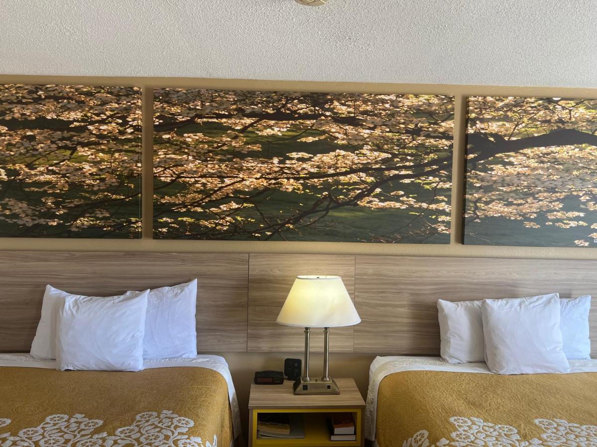 Days Inn By Wyndham Форт-Вейн Екстер'єр фото